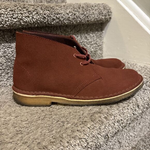 CLARKS ORIGINALS Women Suede Leather Lace Up Chukka Desert Shoes Boots Sz 9 Red - Picture 1 of 10